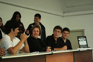 Lançamento do jornal, com o GTJ e Sônia